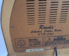 Randix Cathedral Style Radio Collector&rsquo;s Edition 07R-2001 Tested Working Wood