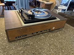 Vintage Sears 400.91710300 Compact Stereo Am-Fm, 8 Track Recorder, Phonograph