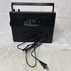 Vintage Realistic Patrolman CB-60 Model No. 12-766 Radio