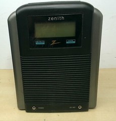 Vintage Zenith Digital Alarm Clock Radio With AM/FM/TV/Weather Bands Z203B WORKS