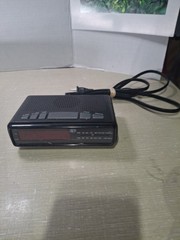 Electro Brand AM/FM Radio Alarm Clock – Model 4610 Black Tested and Working
