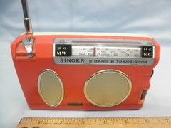 Rare, Unusual 1962 Singer RS-820-A 8 Transistor Radio & Original Box