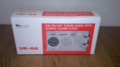 vintage Sampo UR-66 Am/Fm 3 band radio & alarm clock original box NOS Z105