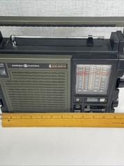 GE General Electric 6 Band Transistor Radio Model 7-2959A Working Read Descripti