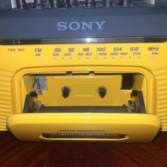 Sony CFS-903 Water Resistant Stereo Cassette Yellow Tape Player Tested Works LN
