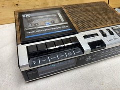 Read** GENERAL ELECTRIC FM/AM Clock Radio Cassette Recorder, GE Model 7-4956B
