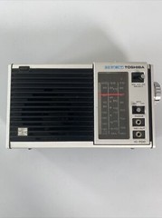 Vintage Toshiba Solid State Radio FM/SW/MW 3 Band IC-700 ICFET *Read Desc