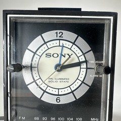 Rare Vintage SONY TFM-C390W DIAL ILLUMINATED Alarm Clock Radio 110-120 Volt