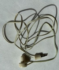 Vintage Mono Earphone Earbud Fine Condition – unbranded MAY BE Sony… tested!