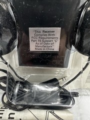 GEMINI AM/ FM Personal STEREO RECEIVER W/Ultra-Light Headphone Model AS12K NEW!