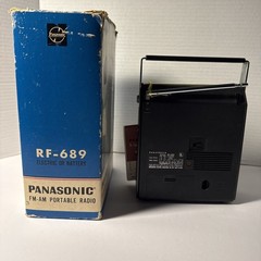 Vintage Panasonic Model RF-689 Portable AM/FM 2 Band Radio Tested Works W/box