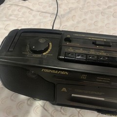 SOUNDDESIGN Cassette Player AM FM Stereo Radio Boombox 4749BLK