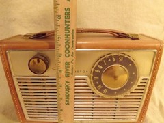 GE Transistor Radio In Leather Case P-776B USA UNTESTED