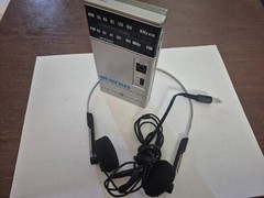 Vintage General Electric AM/FM Stereo Headset Radio Model No. 7-1600C