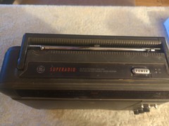 Vintage! General Electric SUPER RADIO III 3 (7-2887A) Long Range AM/FM RADIO