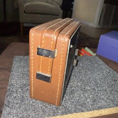 Vintage MOTOROLA X39N BATTERY OPERATED TRANSISTOR RADIO Working