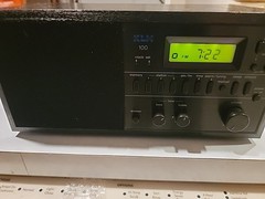 KLH Model 100 Vintage AM/FM/Clock Table Radio