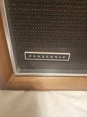 Panasonic RE-7259 FM-AM 2-Band Desktop Tabletop Wood Radio Vintage 1975