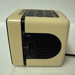 Magnavox Cube Clock Radio With FM/AM Tuner Dual Alarms Battery Backup Vintage
