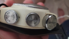 British Design 965150 radio VINTAGE TRANSISTOR WRIST RADIO