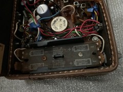 General Electric AM/FM Radio AM/FM Leather Case P-975B Tested Working See Video