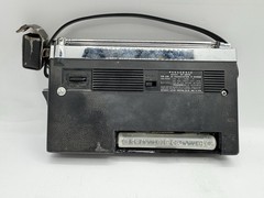 Vintage Panasonic Unique « Tilt-Top » FM/AM Portable with Automatic Tuning RF-6070
