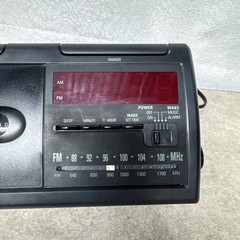GE Radio Cassette Player Alarm Clock AM/FM Radio 7-4915A Cassette Works US2
