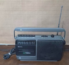 Vintage GE Portable FM/AM Radio Cassette TAPE Recorder – #3-5264A – TESTED 100%