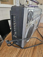 Vintage Sanyo M9930 Radio Works