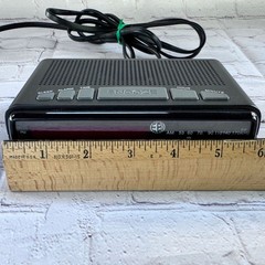 Electro Brand 4610 Black Digital Alarm Clock Radio AM/FM Snooze Tested