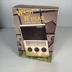 Vintage – Wash N’ Hear AM/FM Water-resistant shower bathroom Radio – In box