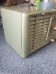 1954 Rogers Majestic R-541 Green Bakelite MCM AM Tube + Rock N Roll UMBRA Radio