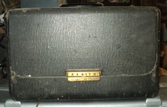 Vintage Zenith Trans Oceanic Radio Wave Multiband Shortwave Radio