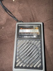 Vintage Portable Radio Sanyo/Video