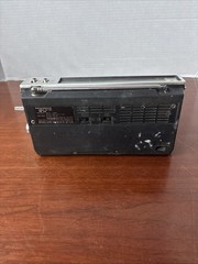 Vintage PANASONIC FM-AM Radio Model RF-581 ***Works