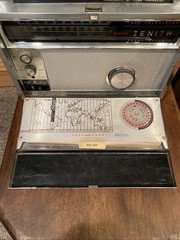 Vintage Zenith Royal 3000 Trans-Oceanic FM-AM Multiband Radio WORKING READ