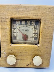 1940s Aircastle 4 Tube Radio / Wooded Radio