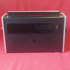 Vintage 1970s Montgomery Ward Airline 10 Band Portable Radio, GEN 1494A Works