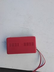 Vintage Caprice Portable AM / FM Radio