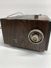 Kmart 30-26 Solid State AM/FM Flip Clock Alarm Radio For Parts