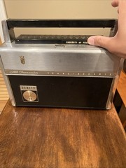 Vintage Zenith Royal 3000 Trans-Oceanic FM-AM Multiband Radio WORKING READ