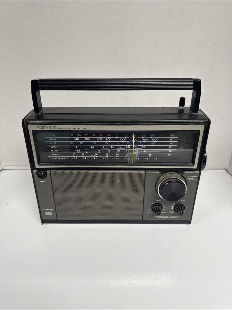 VTG REALISTIC RADIO SHACK AM/FM DX-66 AIR/SW MONITOR MODEL 12-767 TESTED-WORKS