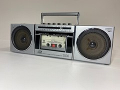 Vintage Boombox Silver Mini Quad Spearker, MS-2830 MTC Works But With Issues