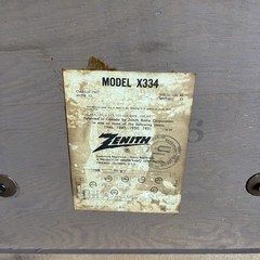 Zenith Long Distance Radio Model X334 AM/FM Radio: Powers ON