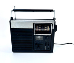 VTg JCPenney 680-1851 AM FM Portable Radio Tested Working Classic Analog Sound