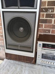 🍊Vintage 1980s Soundesign 5642 Stereo/ Cassette Tape Player w/0707A Speakers!