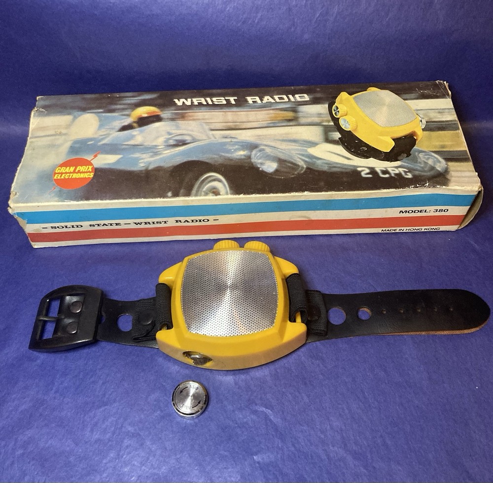 WRIST RADIO 1970S/80S RARE MODEL 111A HONG KONG SOLID STATE GRAND PRIX 6622B