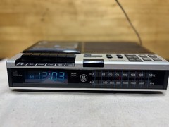 Read** GENERAL ELECTRIC FM/AM Clock Radio Cassette Recorder, GE Model 7-4956B