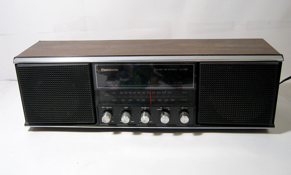 Vintage Panasonic Radio AM FM Receiver Model RE-7345 Japan Needs Repair Video