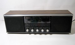 Vintage Panasonic Radio AM FM Receiver Model RE-7345 Japan Needs Repair Video
